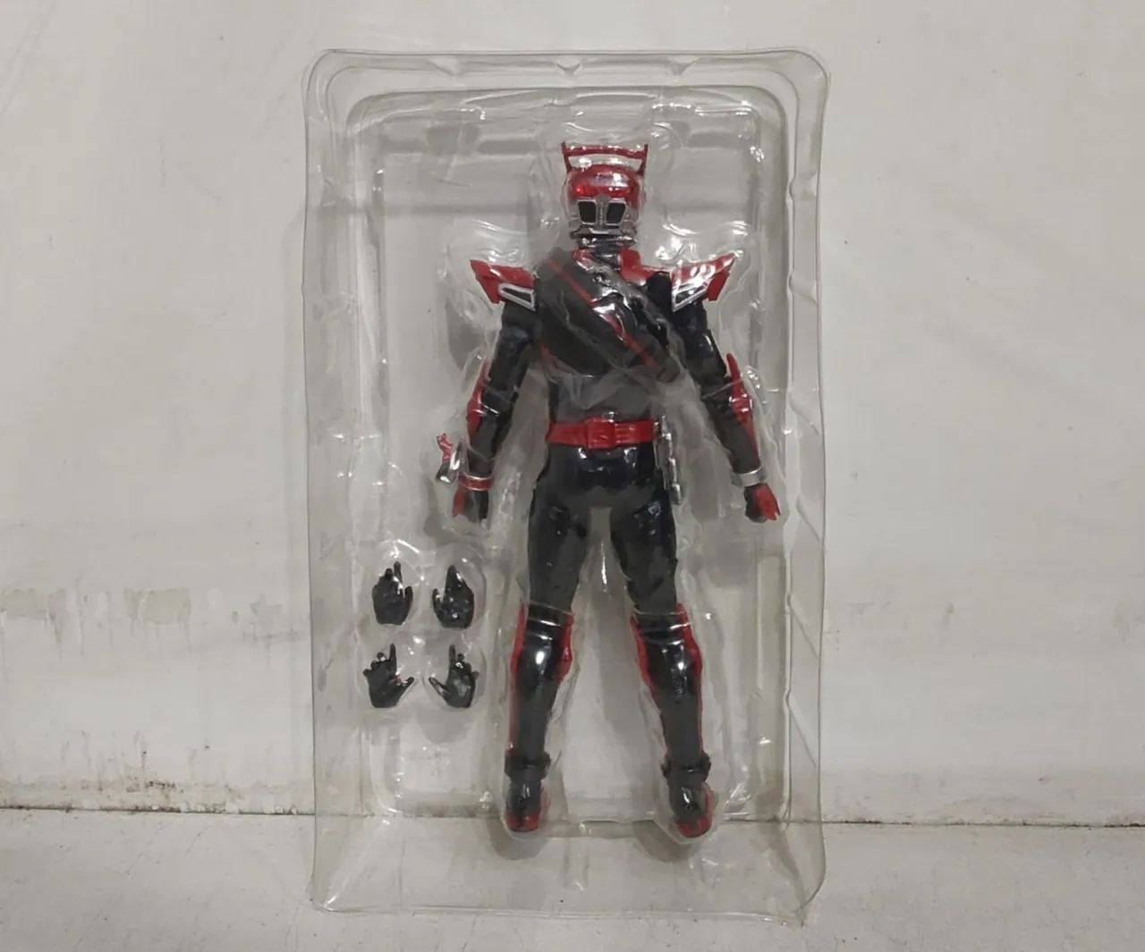 SH Figuarts Kamen Rider Drive - Foto 3