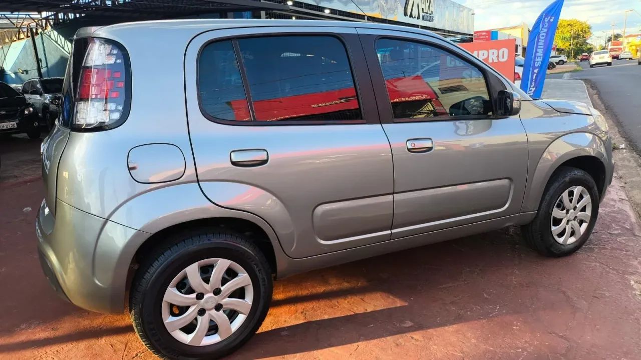 Fiat Uno Evolution 1.4 Fire Flex 8V 5P 2015 - Foto 3