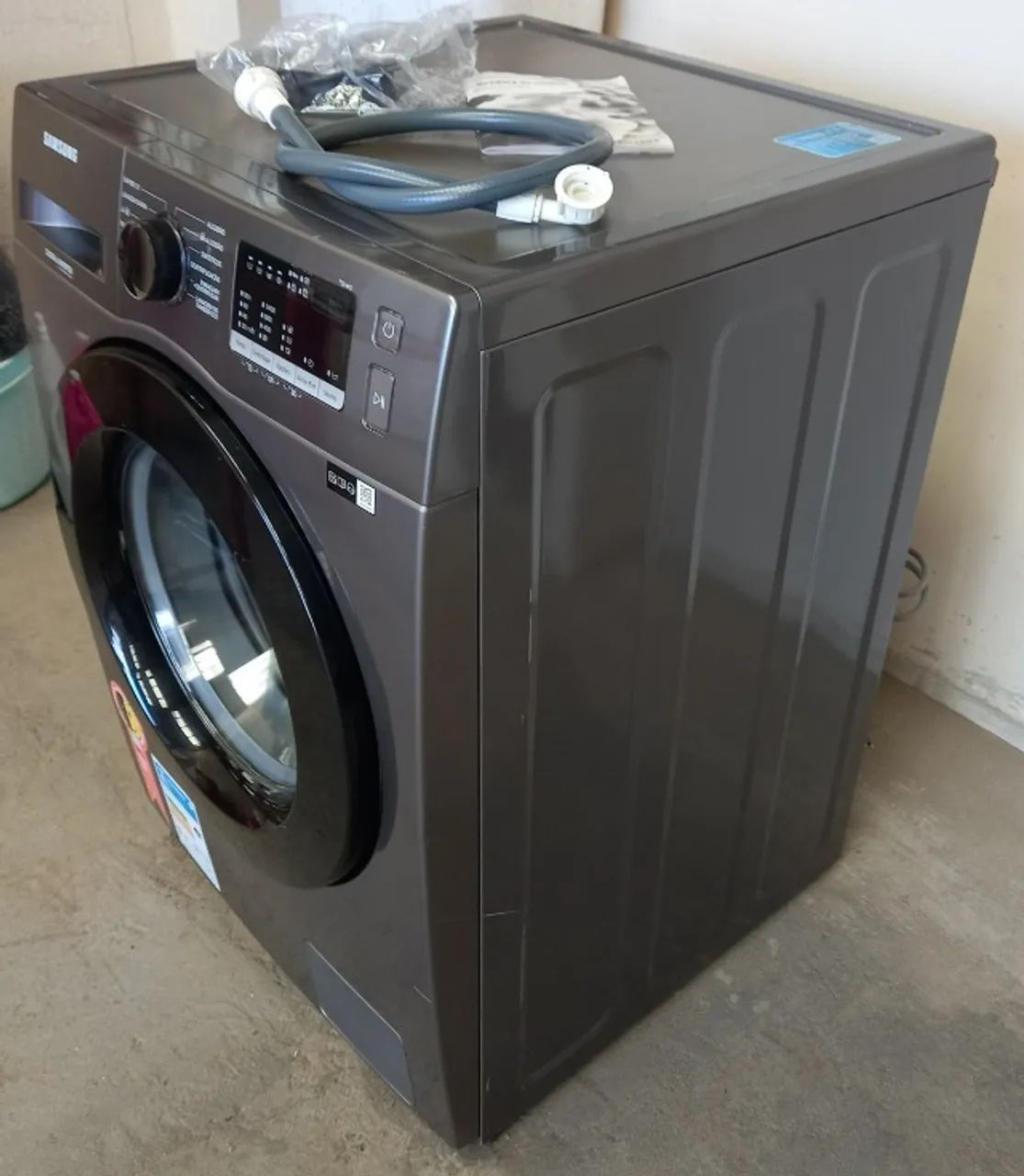 Lavadora SAMSUNG INOX 11Kg 220V - sem uso- abertura frontal, com pequenas avarias - Foto 2