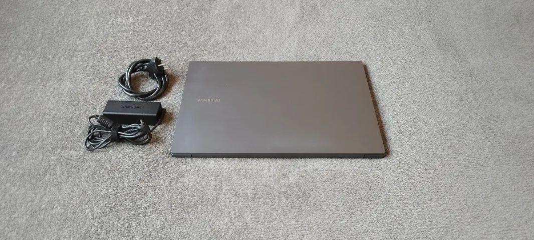 Notebook Samsung Book + 12 GB de RAM + SSD - Foto 2