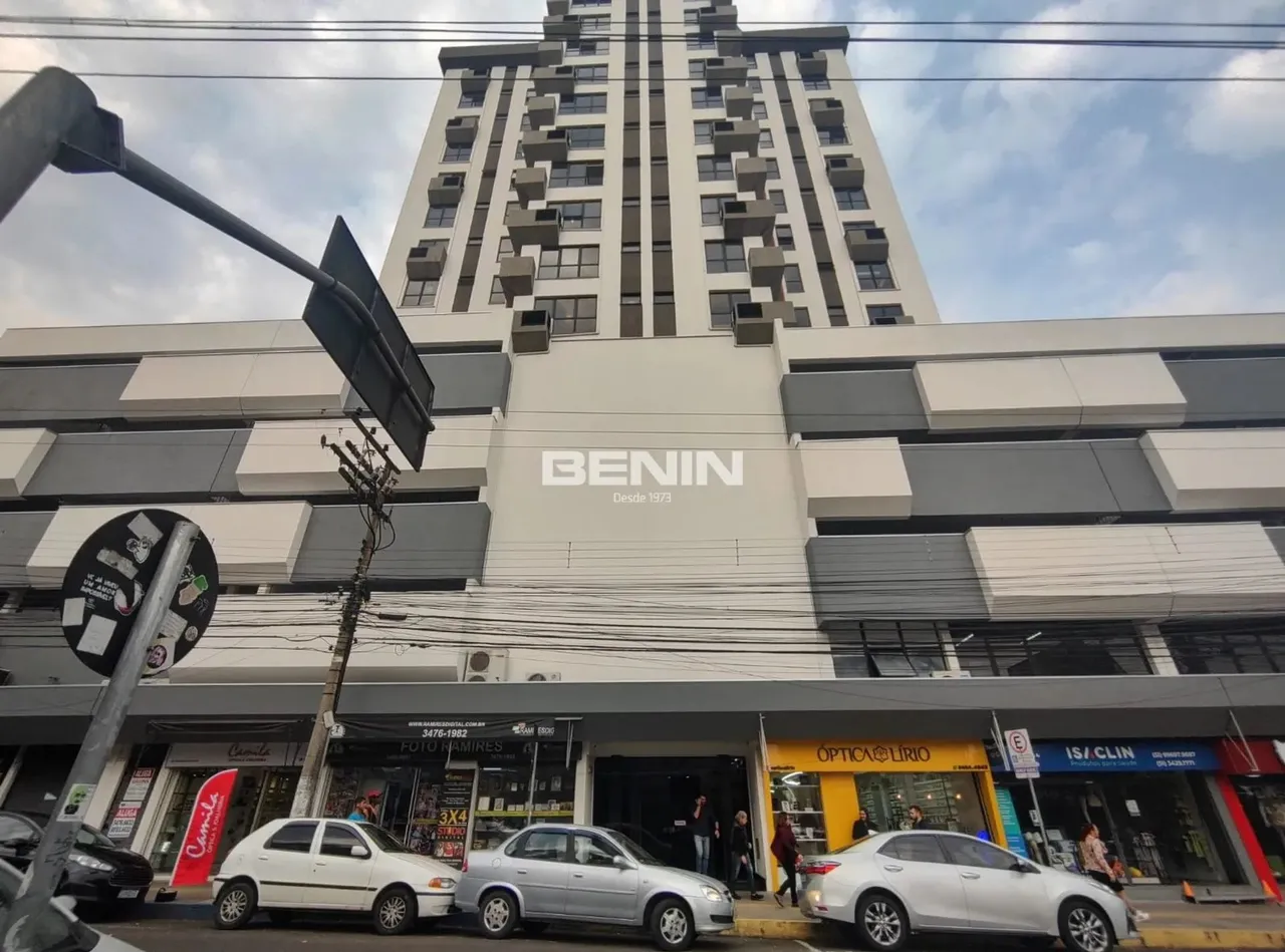 Venda de Sala em Canoas-RS, bairro Centro com 42.58m² Área Const. e 53.18m² Área Terreno V