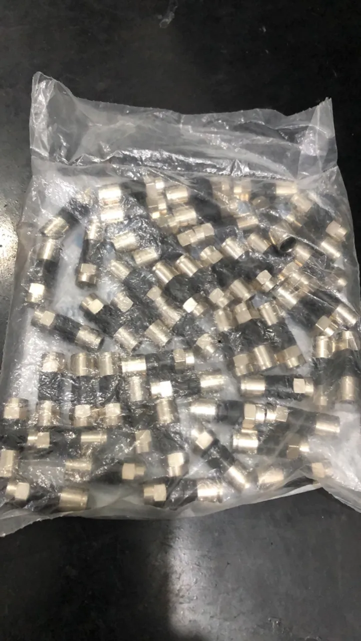 Conectores de Cabo Coaxial - Pacote com Vários
