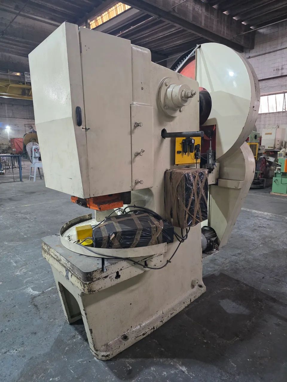 PRENSA HARLO 100 TONELADAS.  - Foto 2