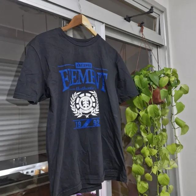 camiseta element