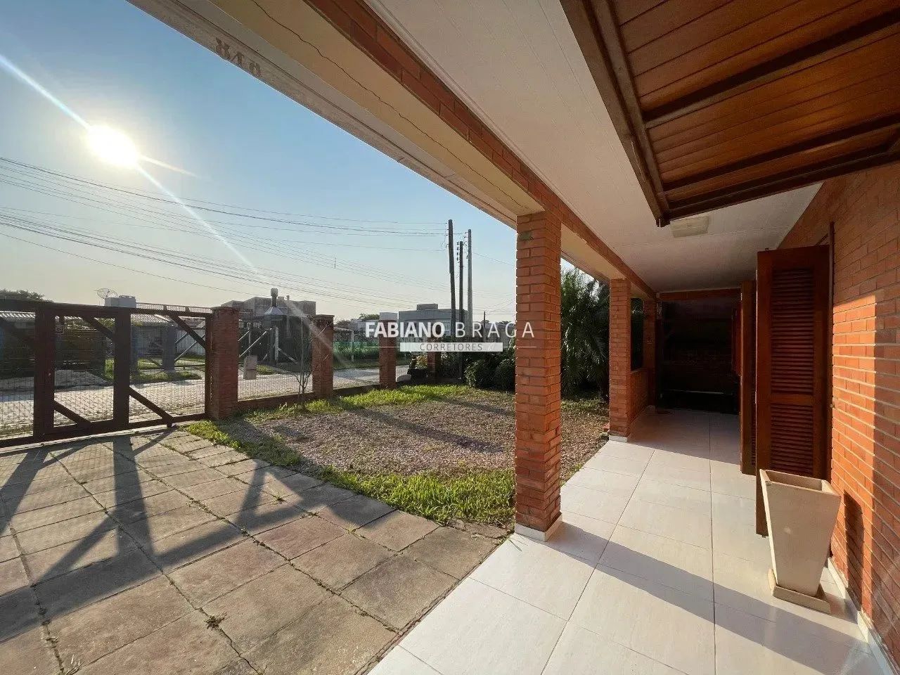 Casa à venda próximo do mar no Centro de Xangri-lá - Foto 4