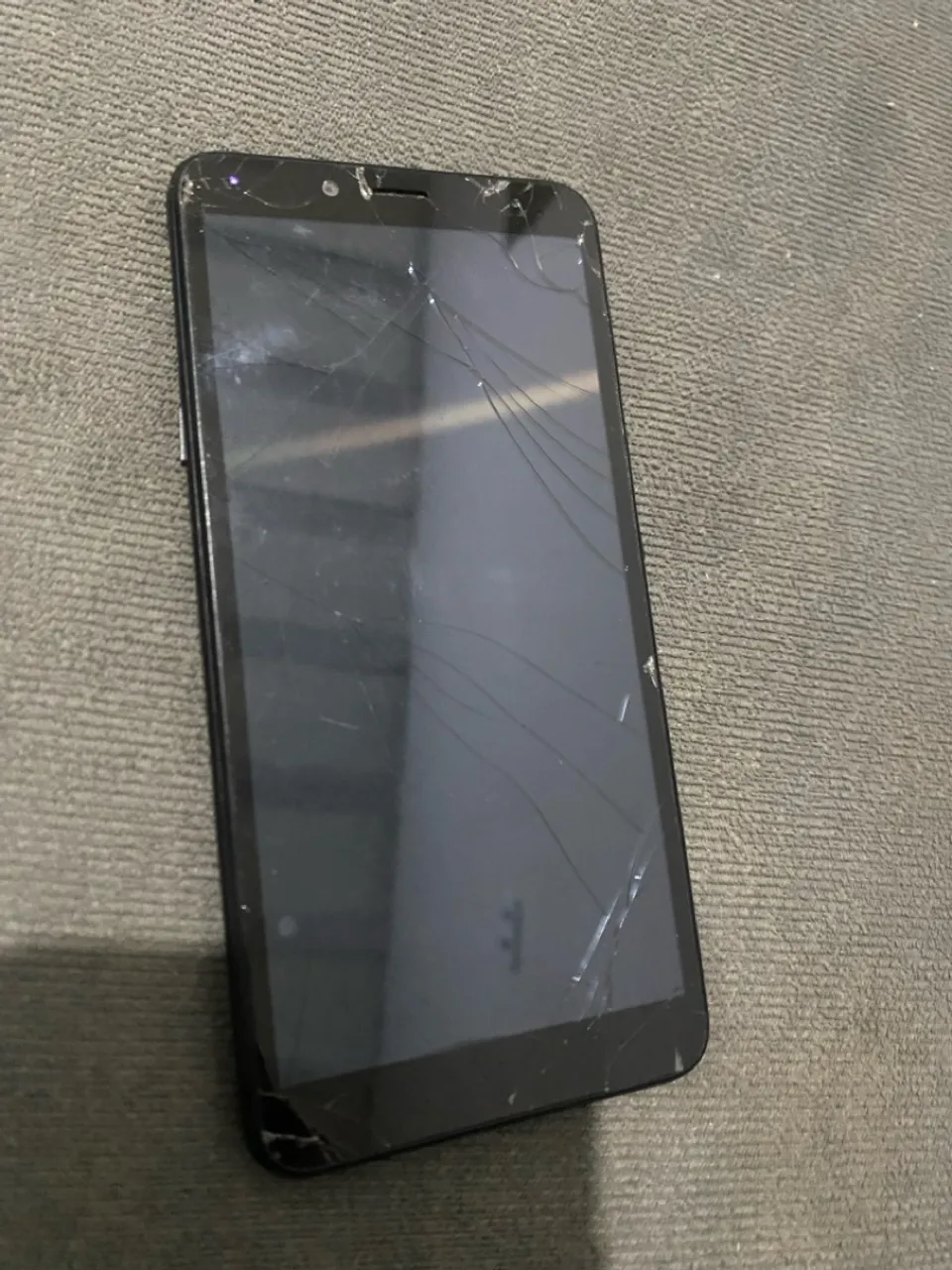 LG k8 +