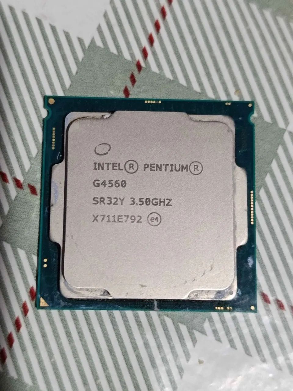 Intel Pentium G4560 Processor64297084049795120