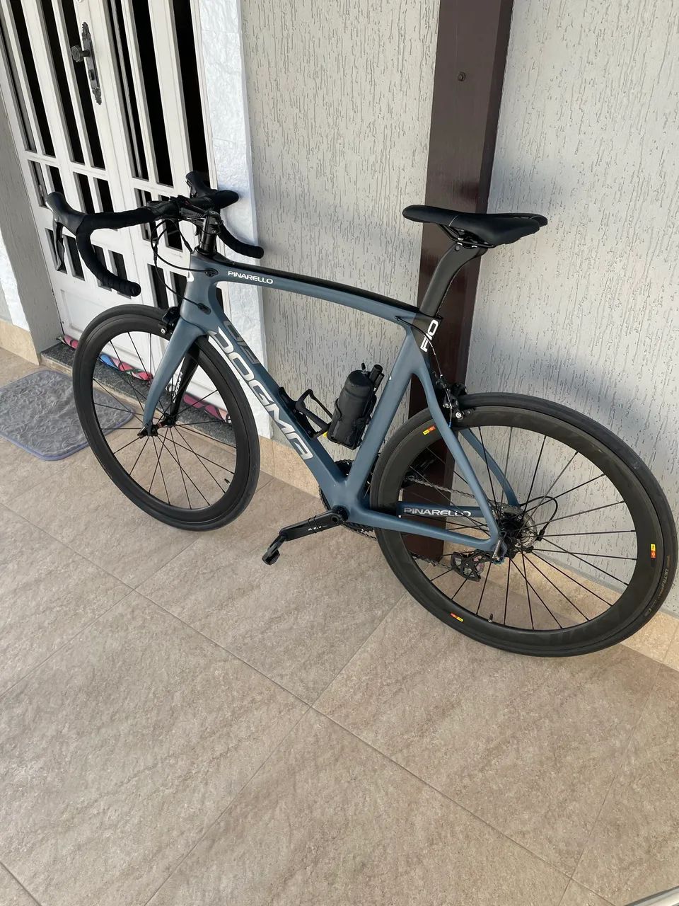 Bike Bicicleta Pinarello F10 Grupo Shimano 105 Eletrônico - Foto 2