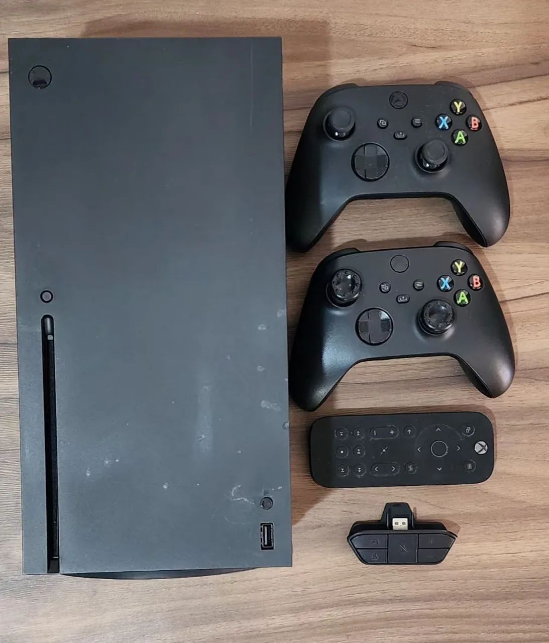 XBOX SERIES X 1tb 2 controles - Foto 5