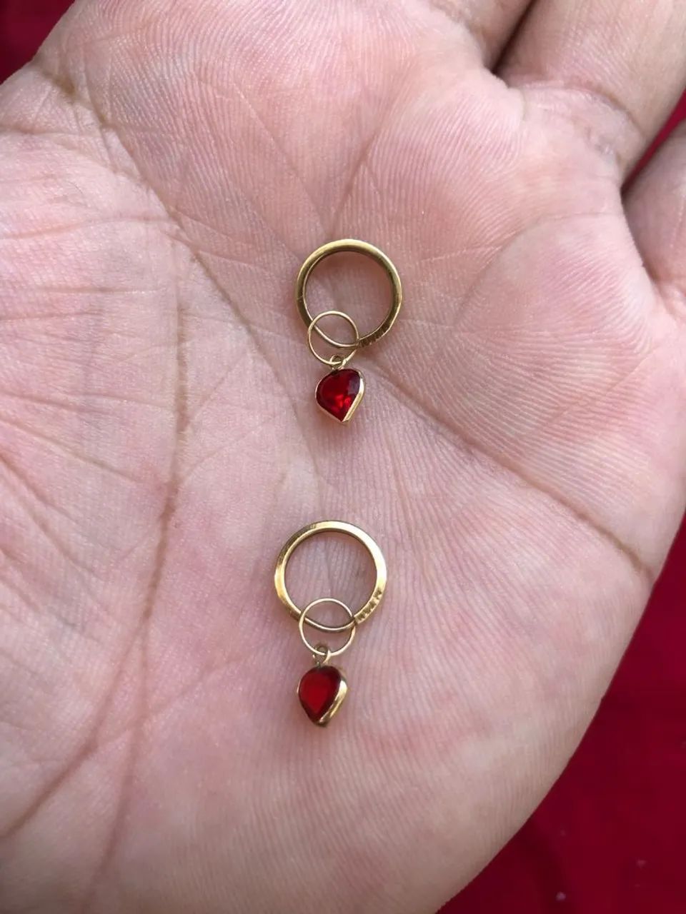 Conjunto de Colar e Brincos com Pedra Vermelha - Foto 3