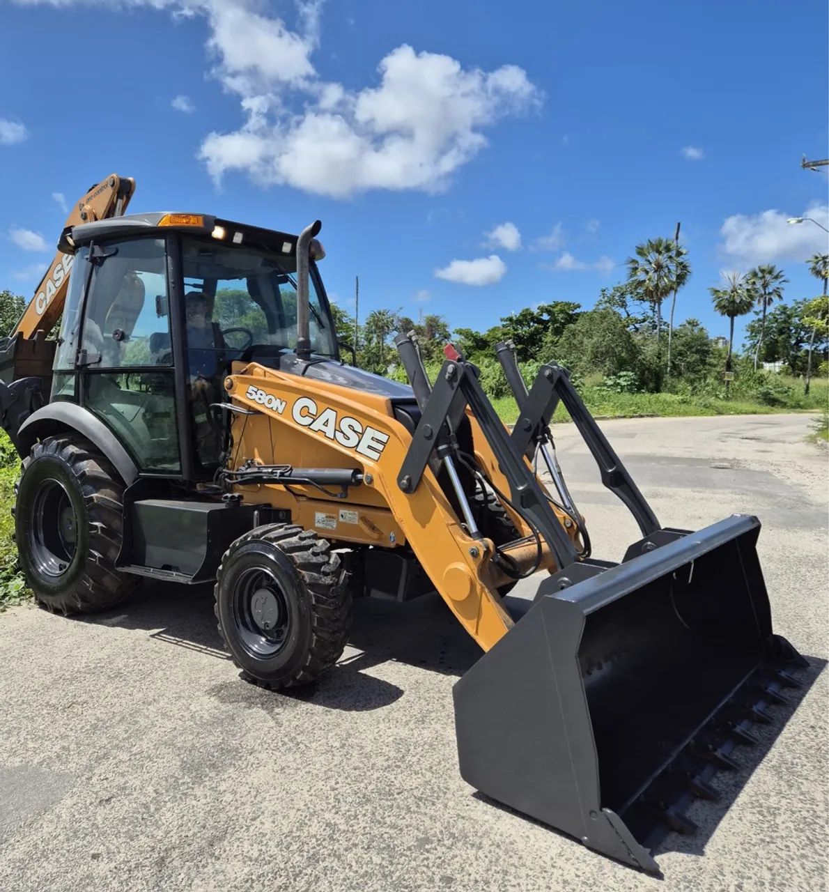 Case 580N 
