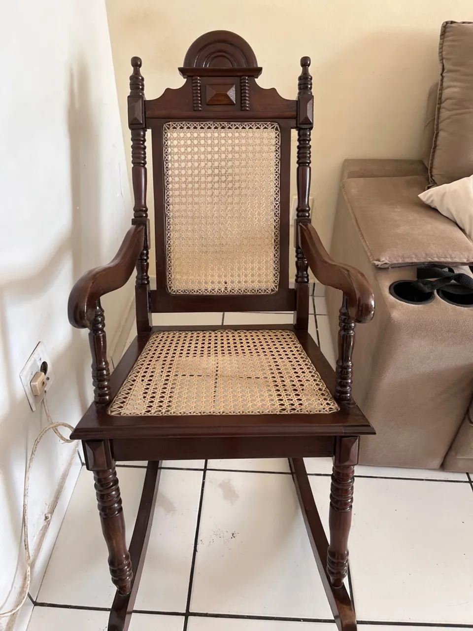Cadeira de balanço luxo