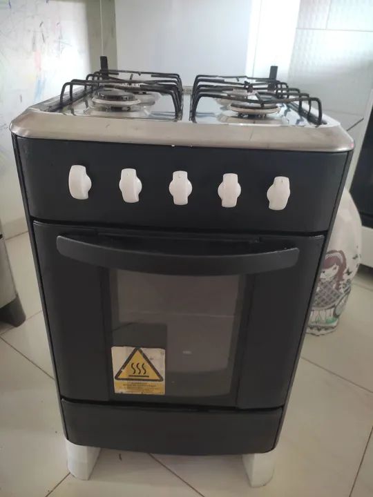 Fogão 4 Bocas - Preto - Usado