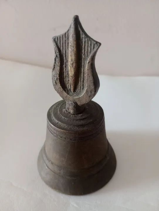 Sino antigo de metal - Foto 3