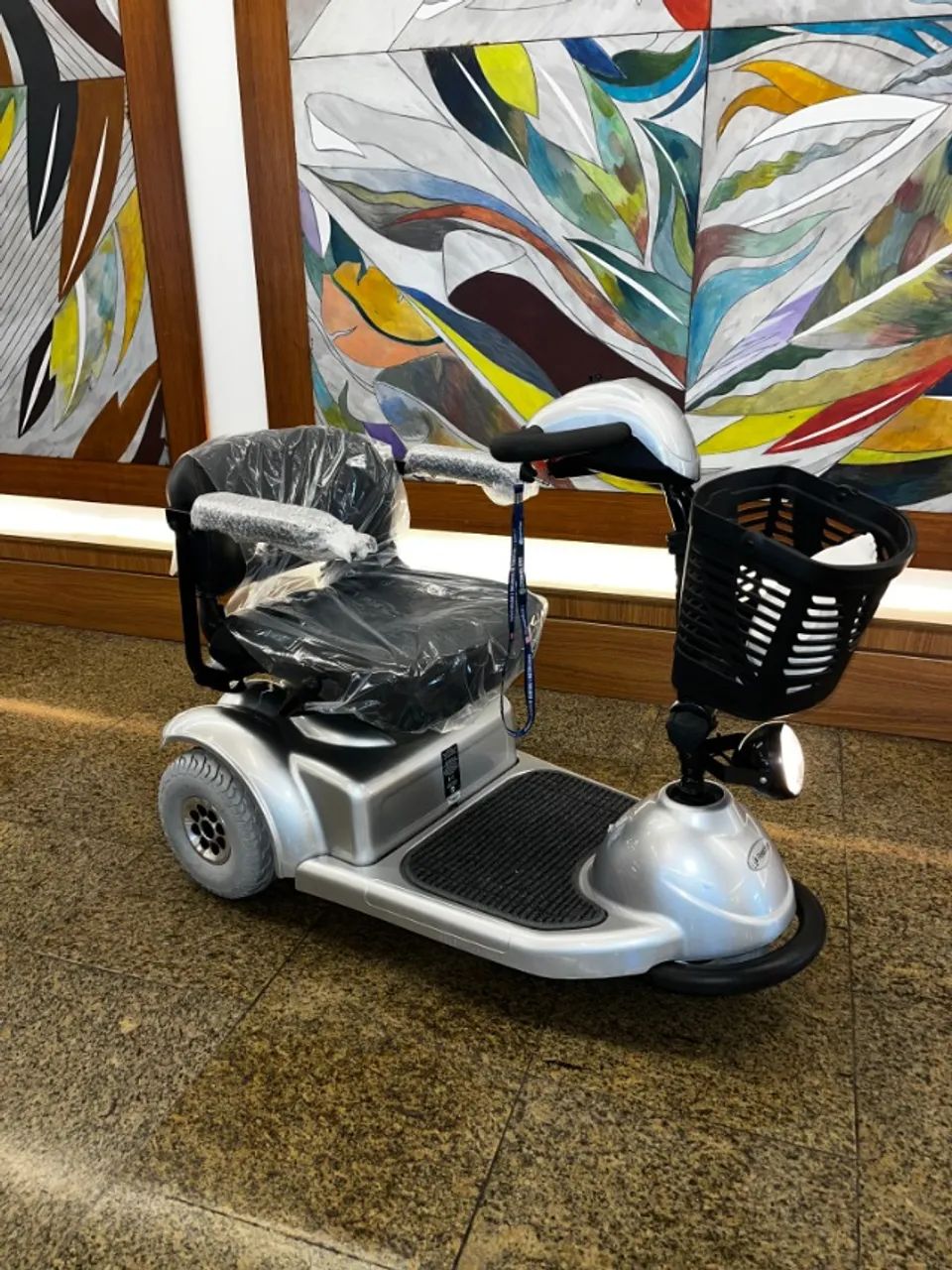 Scooter elétrica Mirage SX - Freedom - cadeira de rodas motorizada - Foto 5