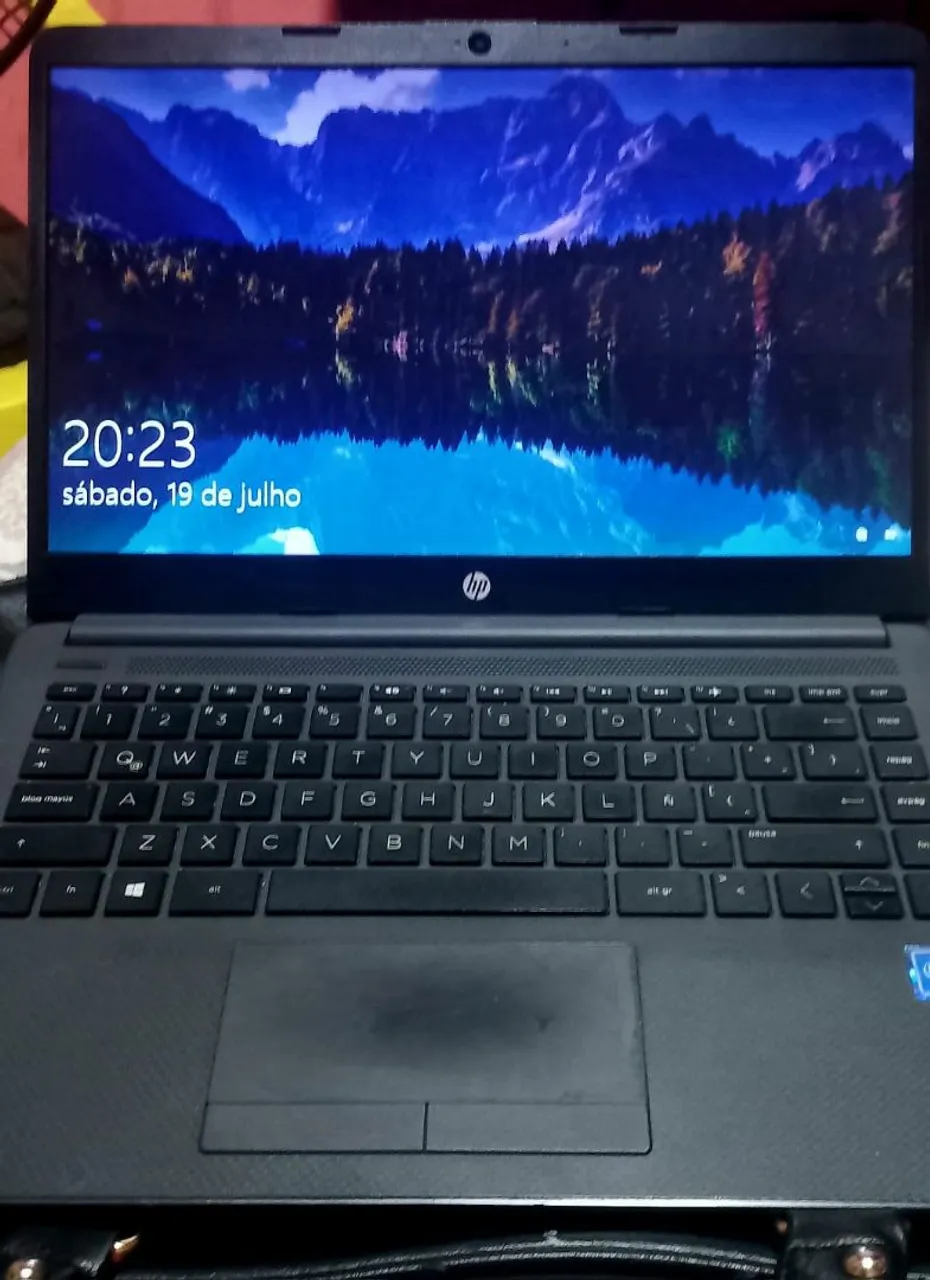 Notebook HP - Tela Full HD - NEGOCIÁVEL