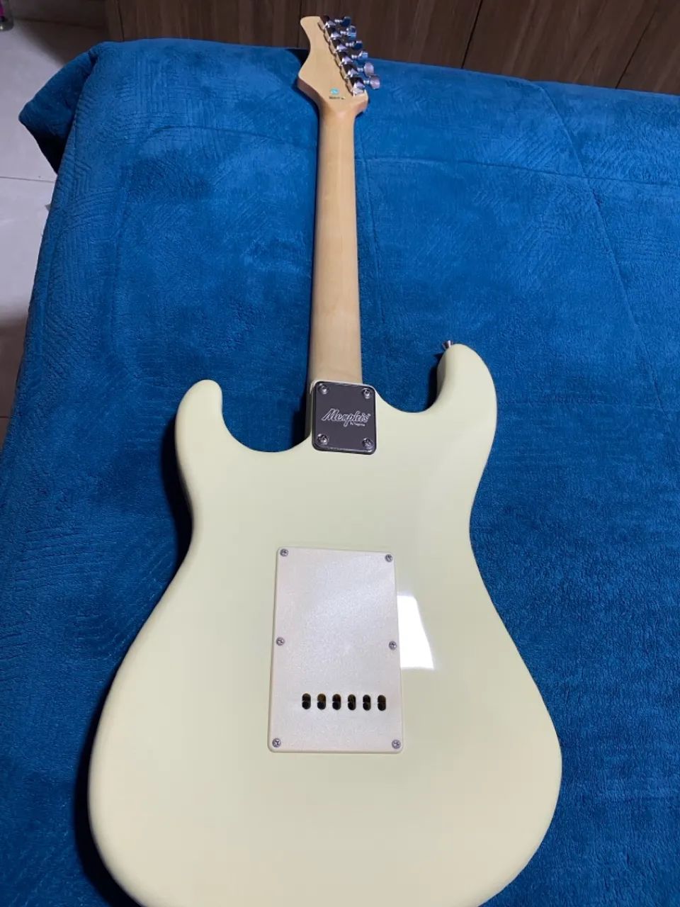 Guitarra elétrica Olympic white MG-30 Memphis - Foto 3