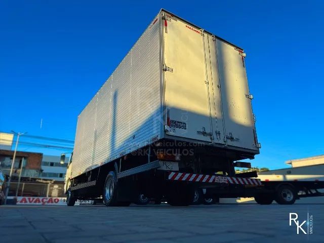 Accelo 815 2p (Diesel) - 2017 - Foto 5