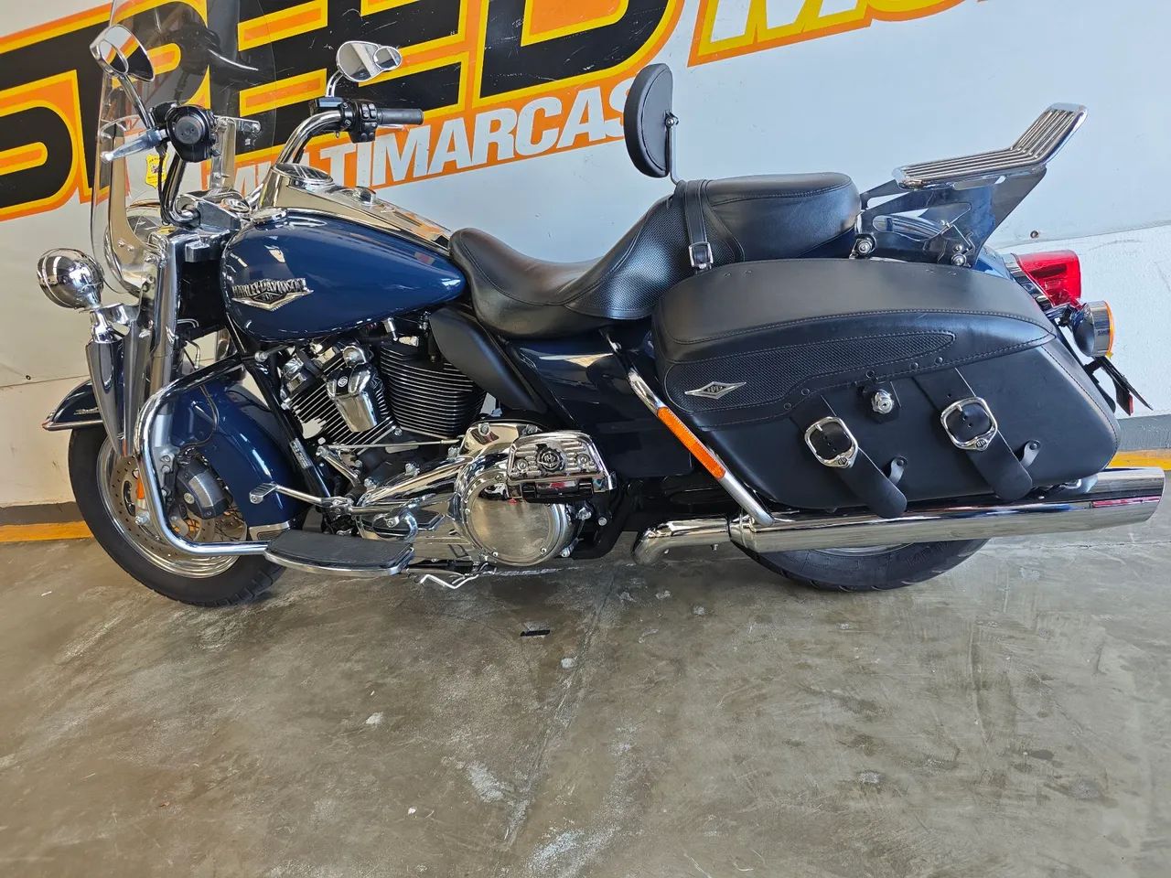 Harley davidson Road King classic  - Foto 5