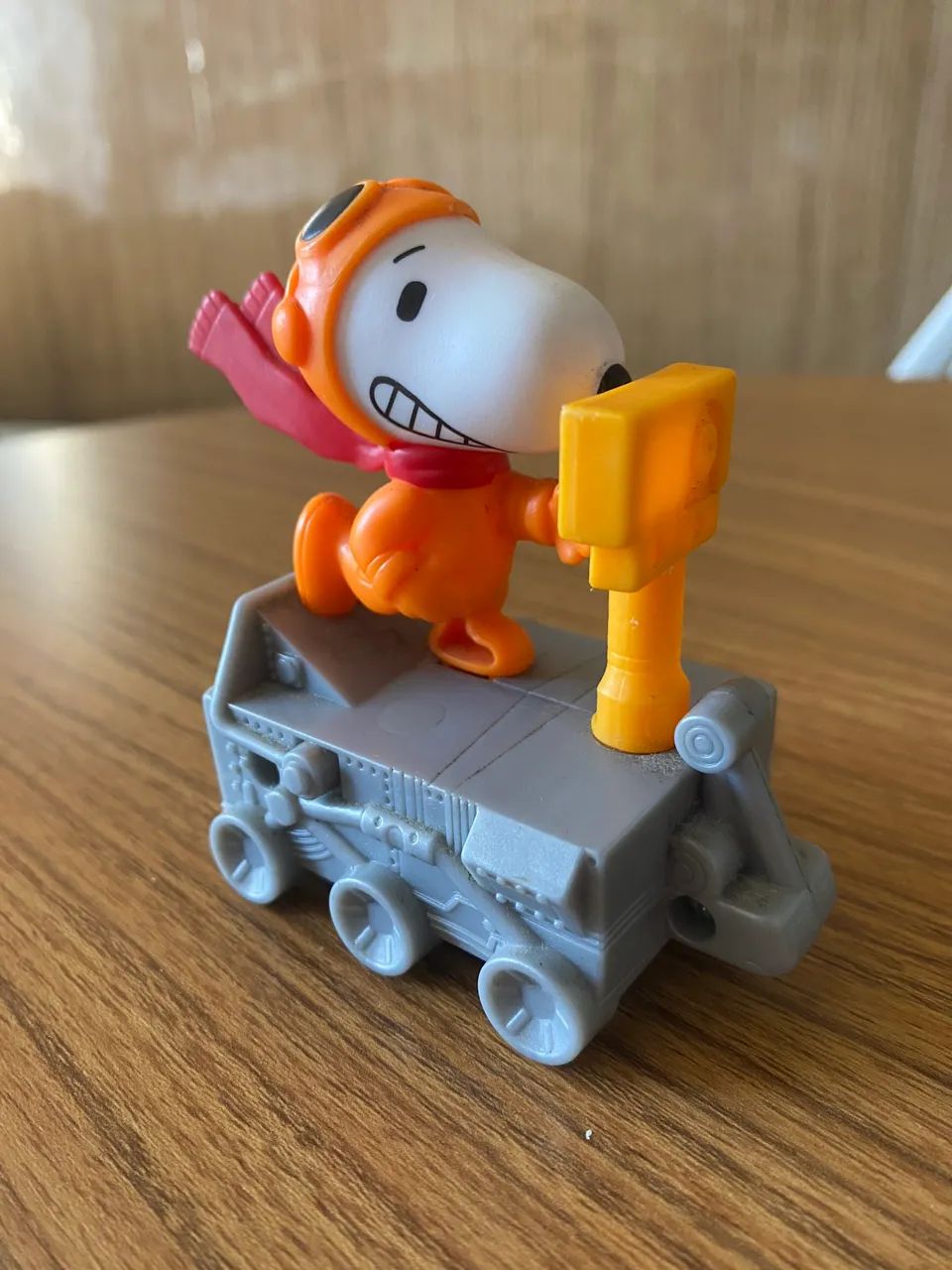 Bonecos colecionáveis  para seu filho do Snoopy 