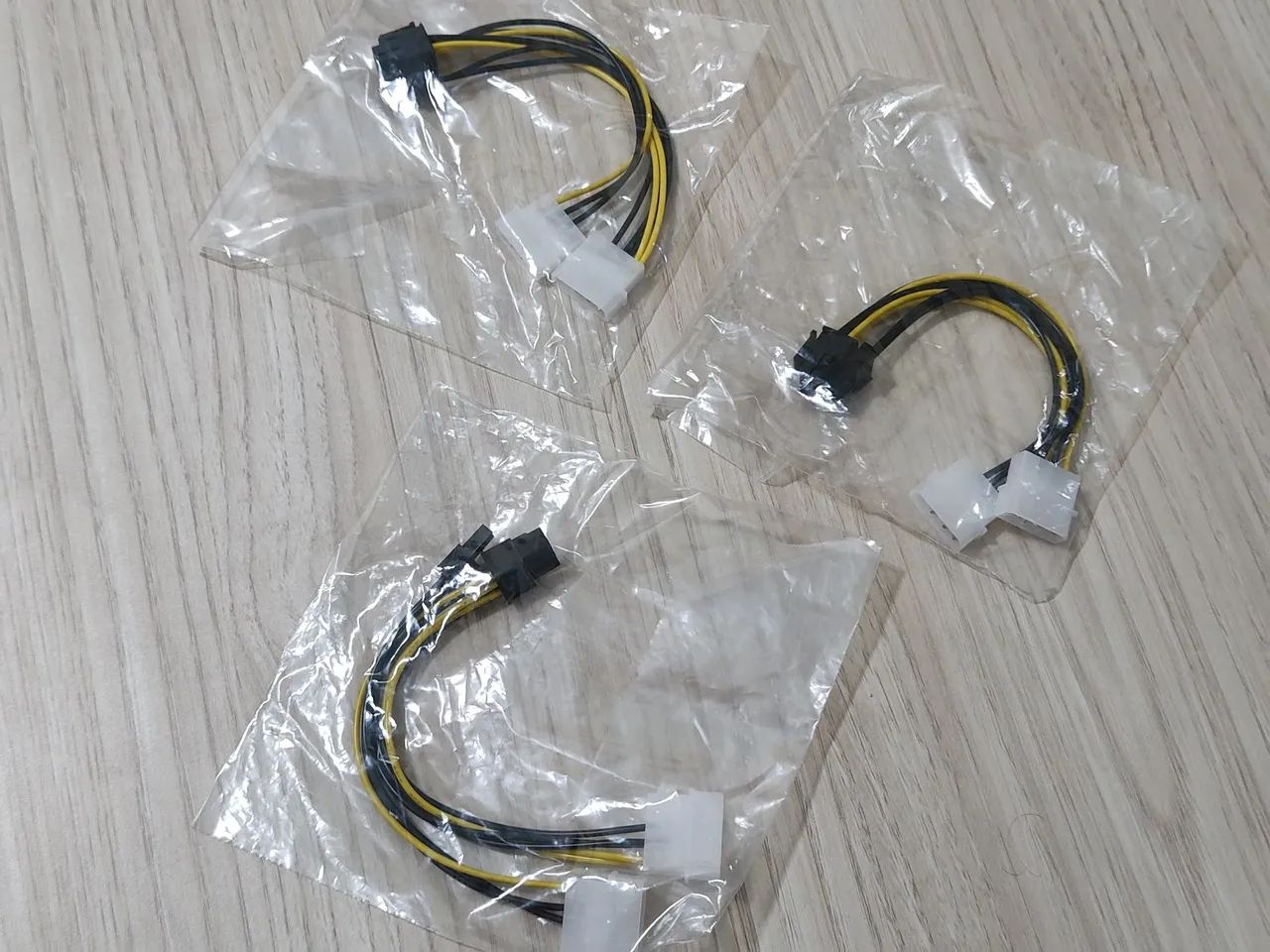 3 Cabos  8 Pinos GPU 