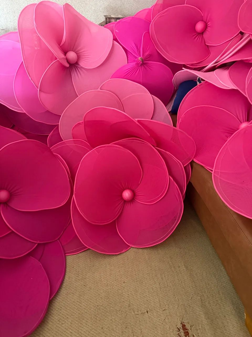 60 unidades de Flores de tecido p decoração 