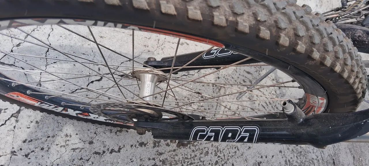 Bicicleta  - Foto 3