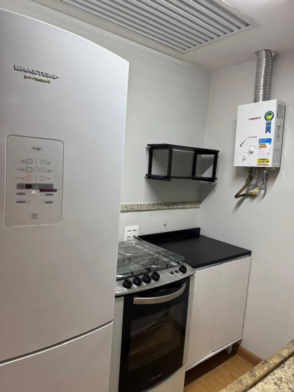 ALUGA-SE APARTAMENTO MOBILIADO - Foto 2