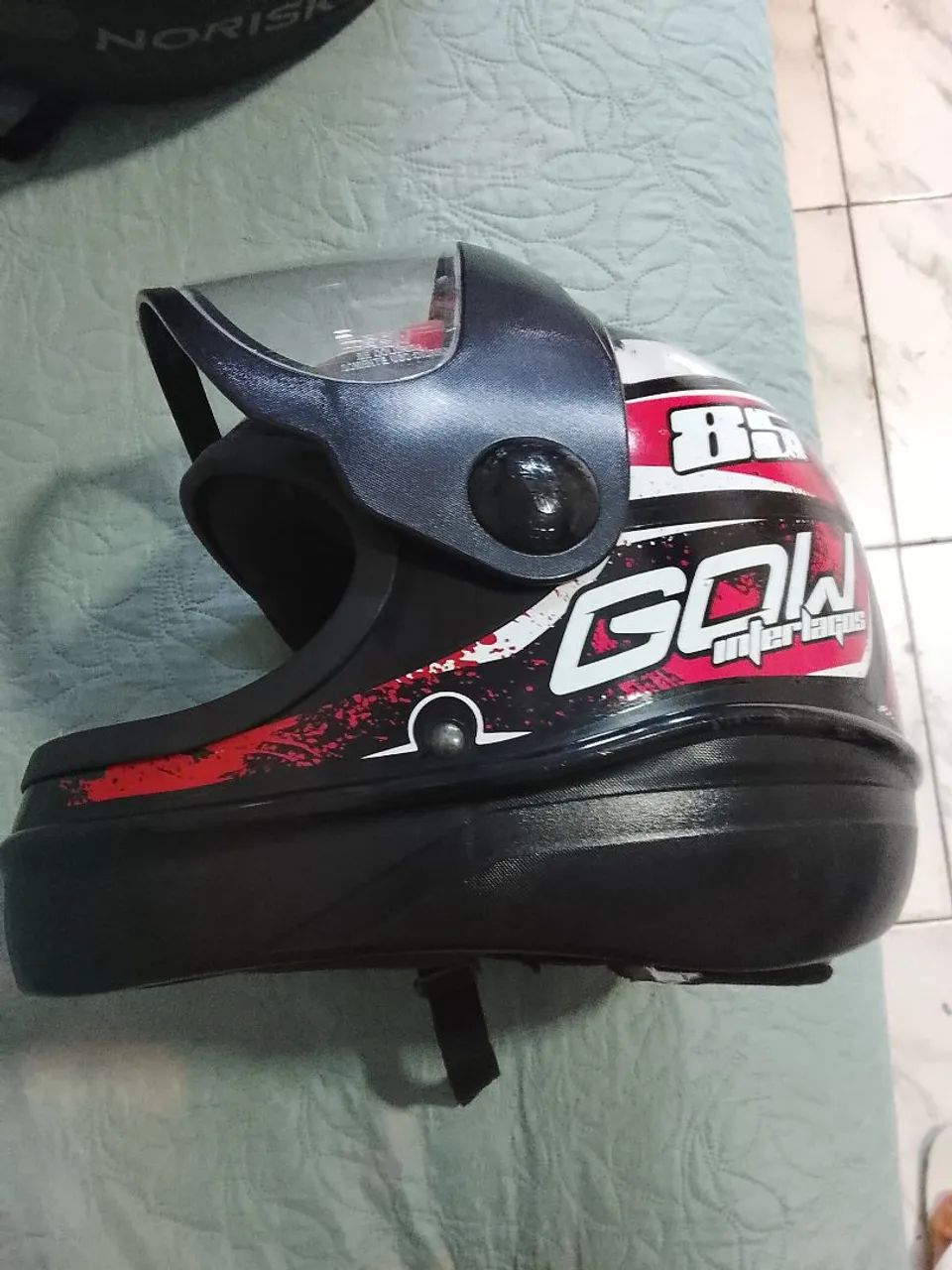 Capacete GOW 