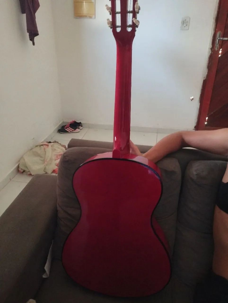 Violão quuens ótimo estado  - Foto 3