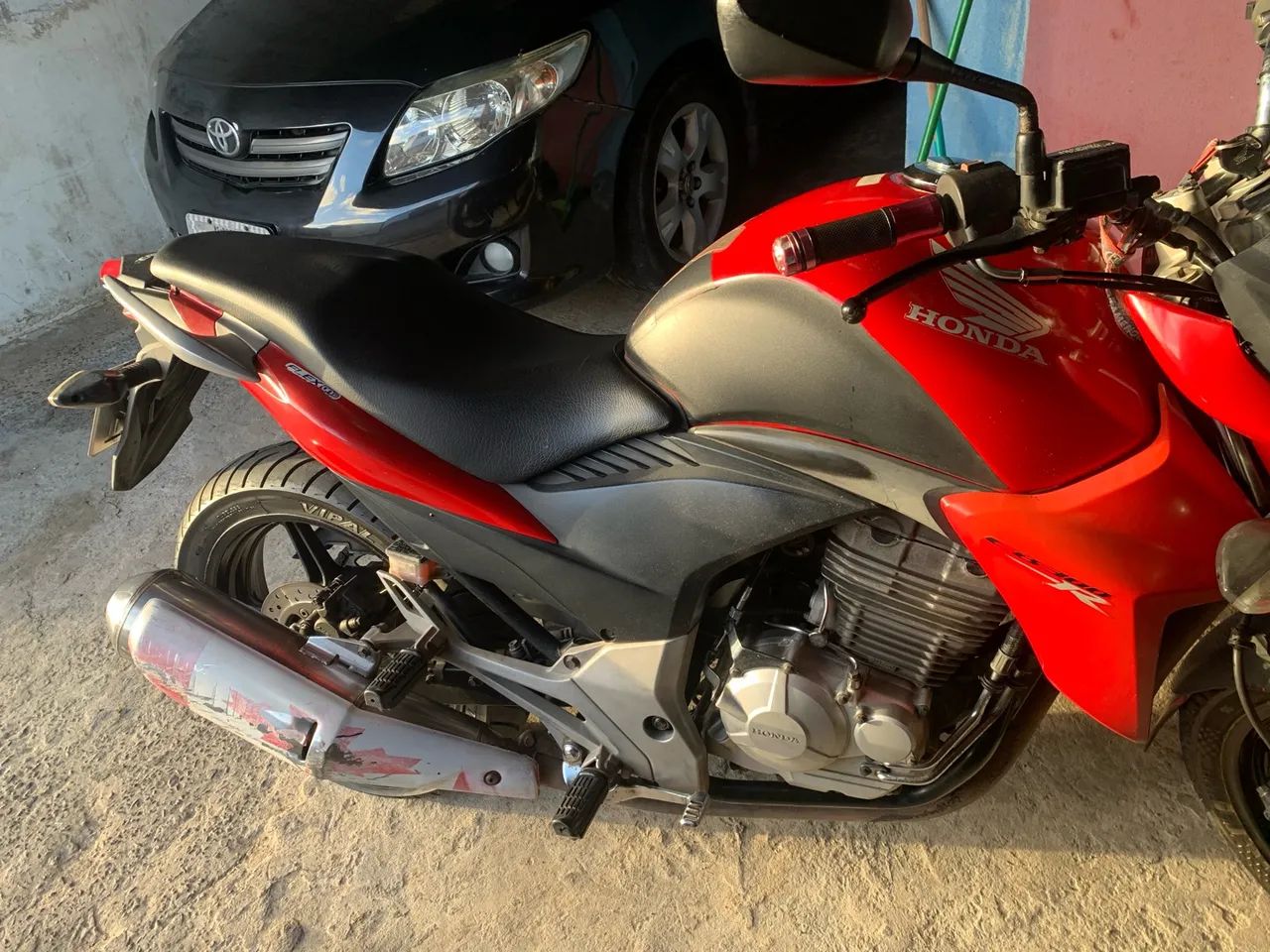 Vendo Cb 300 2014 