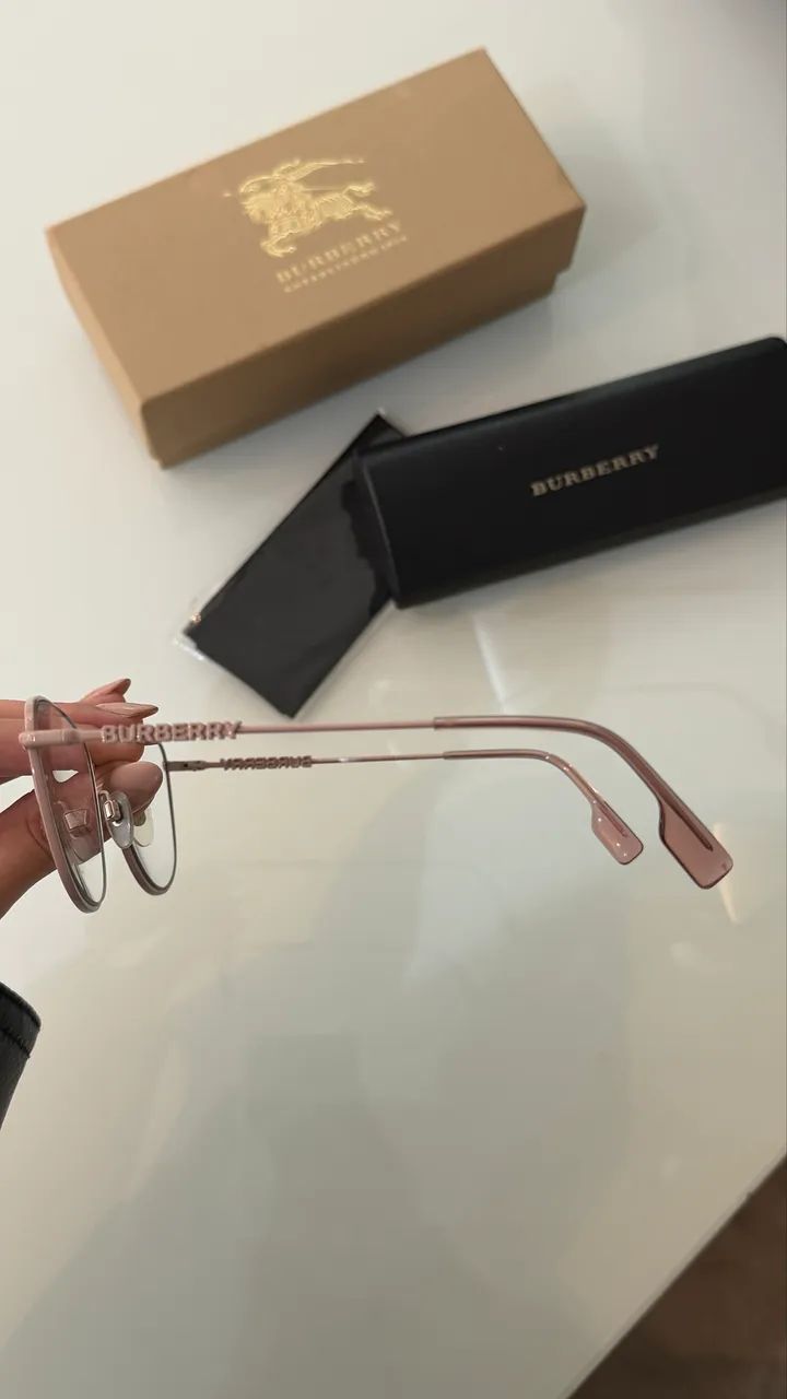 Vendo armação Burberry original  - Foto 3