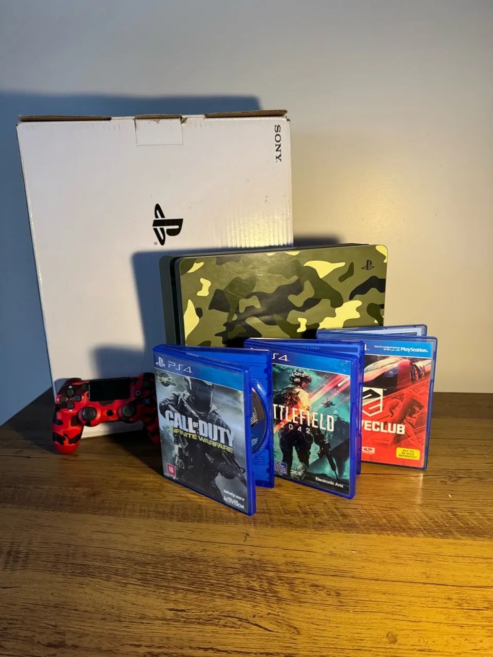 PS4 Slim 