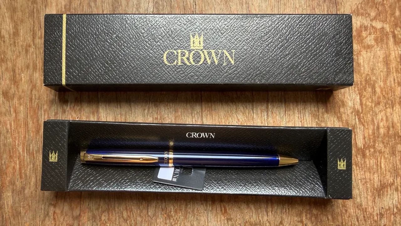 Caneta Crown