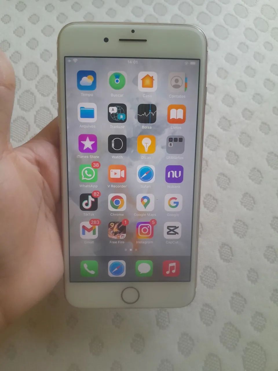 Iphone 7 plus ta em ótima condições 