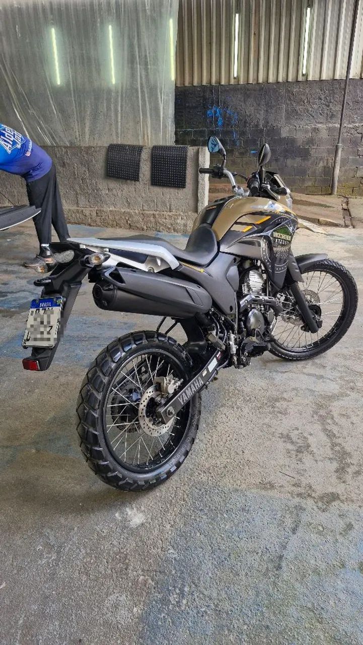 XTZ 250 Lander 2023 ABS - Foto 2