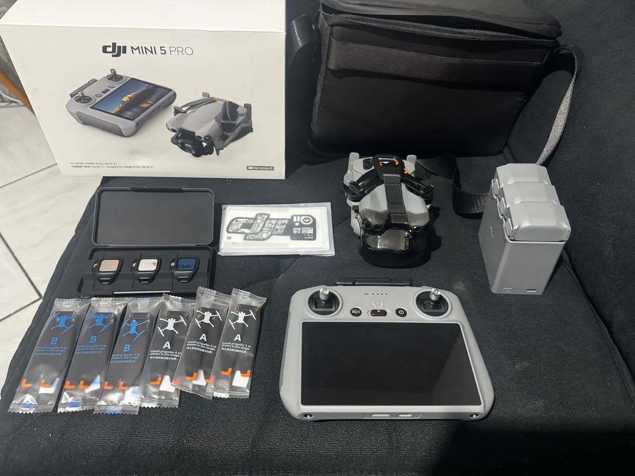 Drone DJI Mini 5 Pro Fly More Combo Plus 