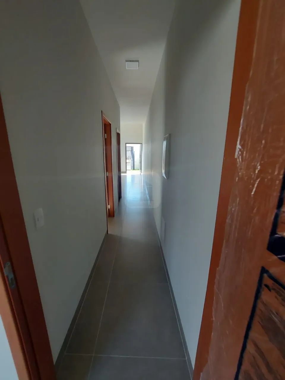 Casa à venda no bairro Jardim Holanda. - Foto 4