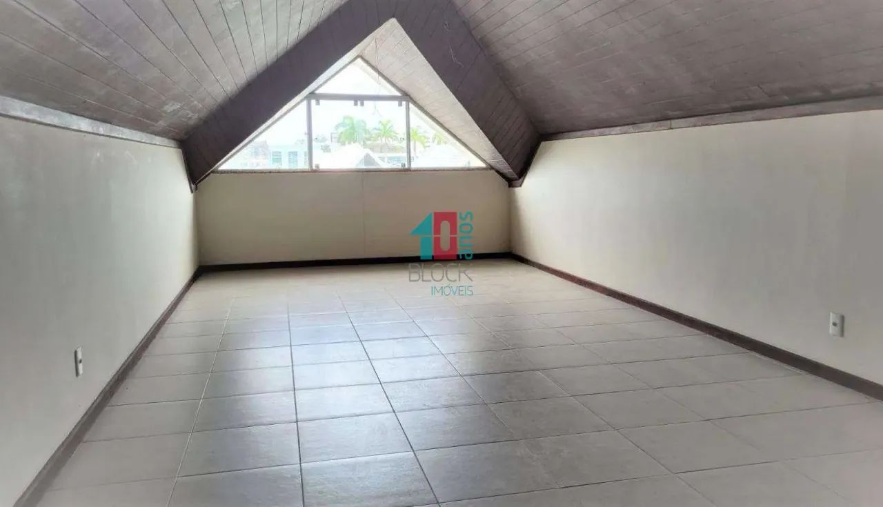 Recreio dos Bandeirantes | Casa de Condomínio 3 quartos, sendo 3 suites
