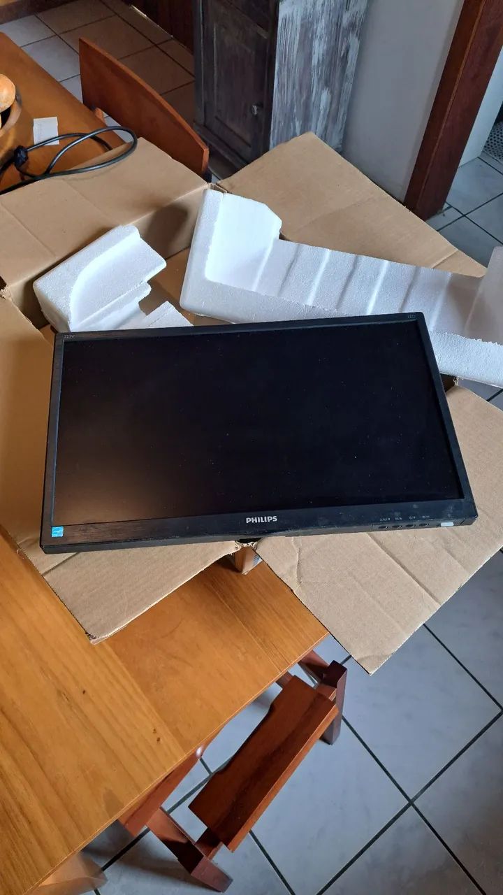 Monitor Phillips 223v5L - Foto 2