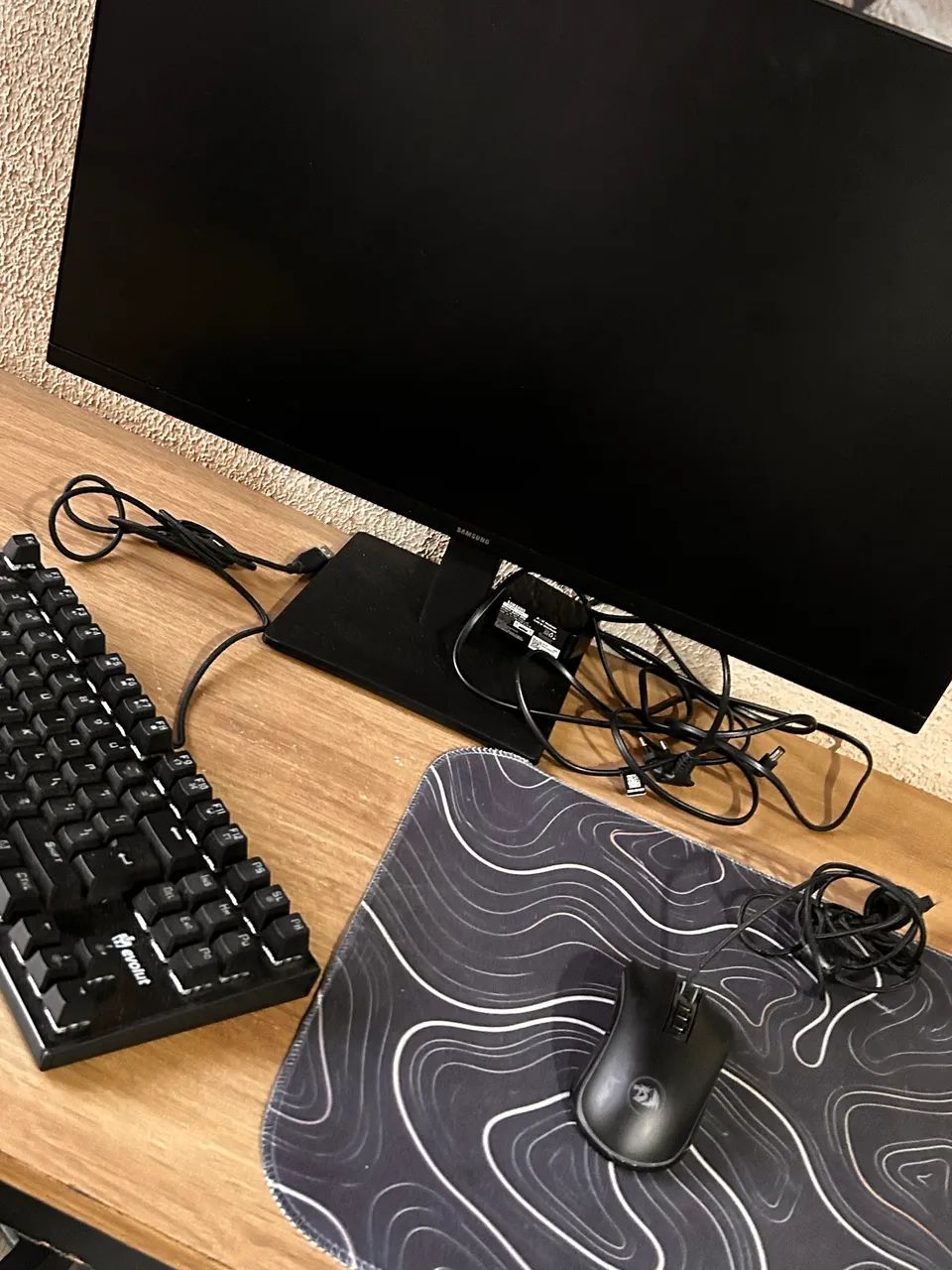 Kit gamer(mouse,teclado,mousepad, monitor SAMSUNG 100hz 27 polegadas 