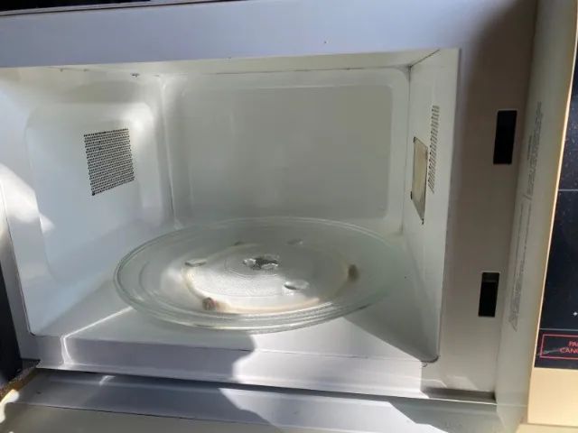 Microondas panasonic, 30L, em bom estado. - Foto 2
