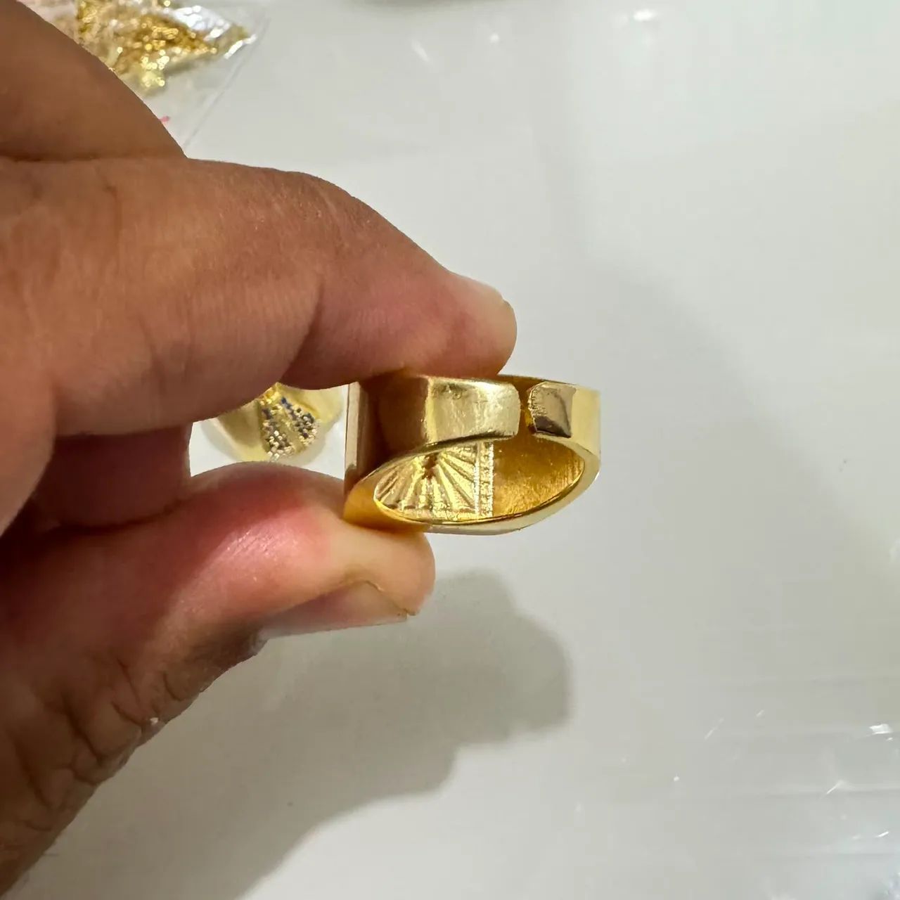 Anel banhado a ouro ajustável  - Foto 2