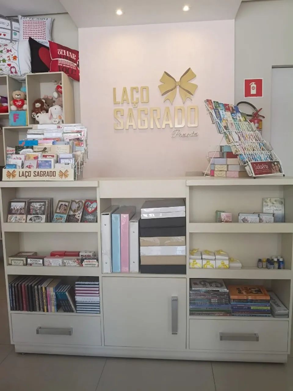 REPASSE DE LOJA, ESTOQUE DE PRODUTOS E MÓVEIS COMERCIAIS - Foto 2