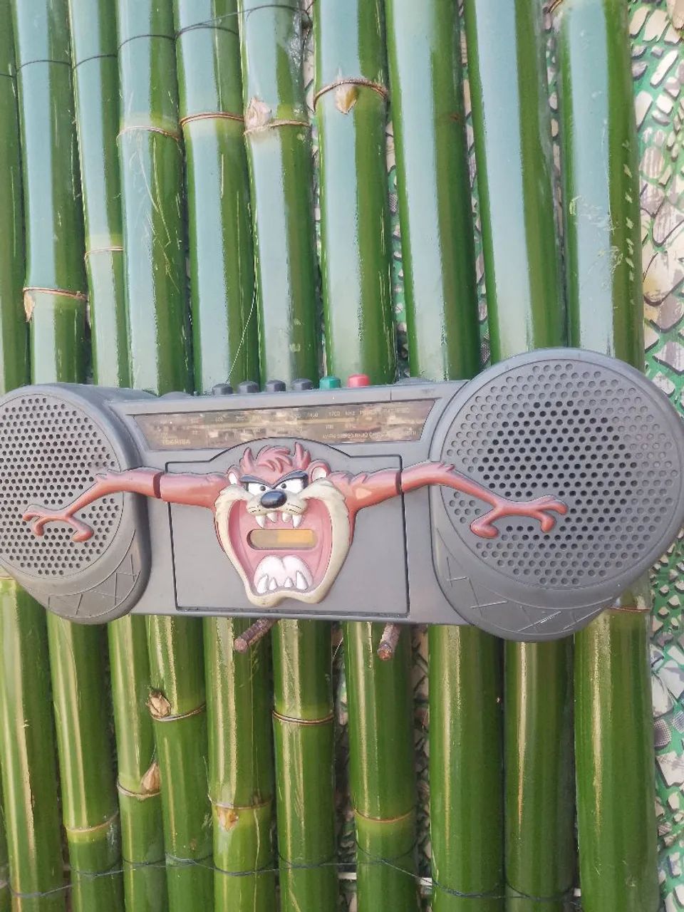 Rádio taz-mania Toshiba antigo - Aparelhos de Som - Bela Vista