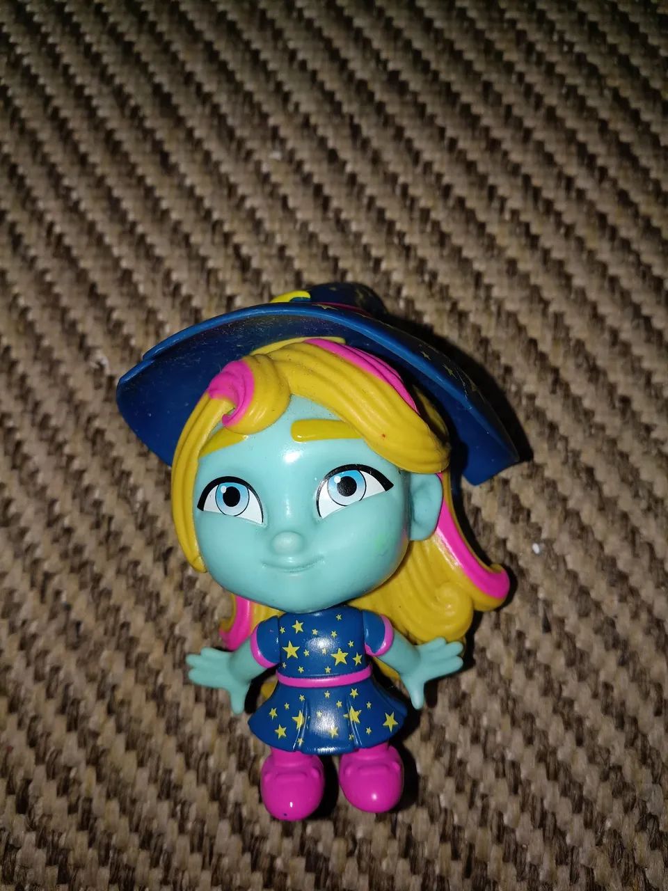 Boneca Super Monsters Playskool Katya Spelling - Hasbro e5266