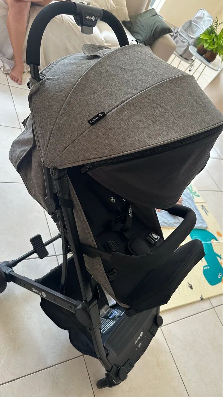 Carrinho de bebê 1 mês de uso  - Foto 4