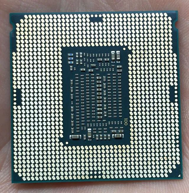 Processador Intel Core i7 8700 Socket 1151 (8ª Oitava geração) 18 Núcleos - Foto 2