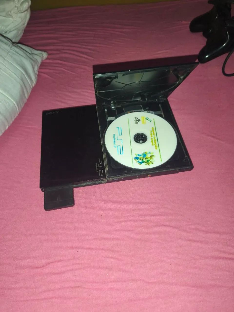PS2 usado funcionando (não sei se está dando vídeo, não tenho Cabo para testar) - Foto 3