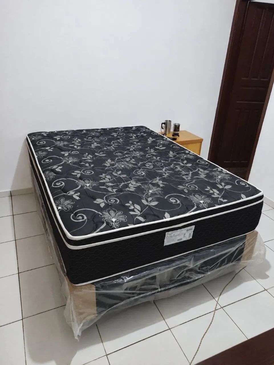 Cama box